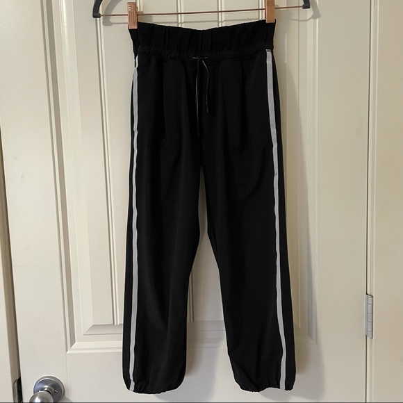 Ivivva by lululemon crop pants - Picture 3 of 7